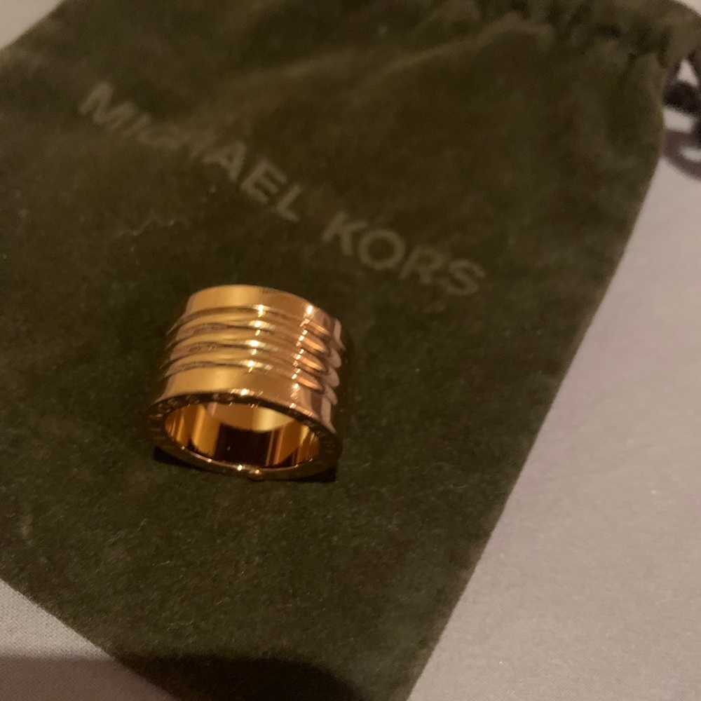 Michael Kors Gold Ring size 7